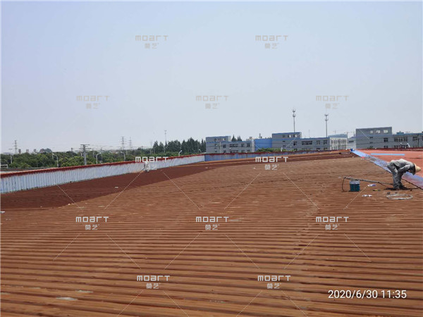 金屬屋麵水蜜桃成人网翻新漆