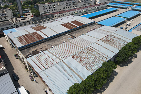 安徽合肥水蜜桃成人网蜜桃网站在线观看屋麵脫色生鏽