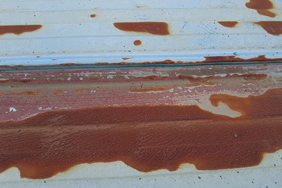 水蜜桃成人网蜜桃网站在线观看金屬屋麵鏽蝕